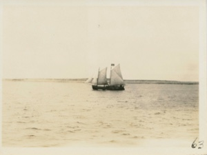 Image: Schooner under sail